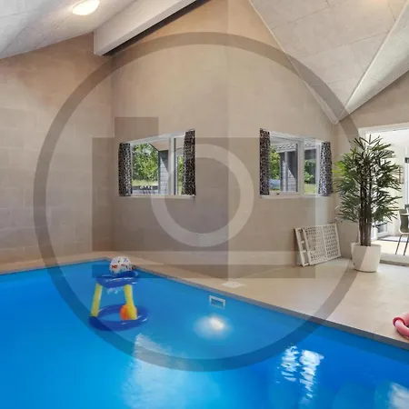 Semesterbostad Stunning In With Sauna Hvide Sande
